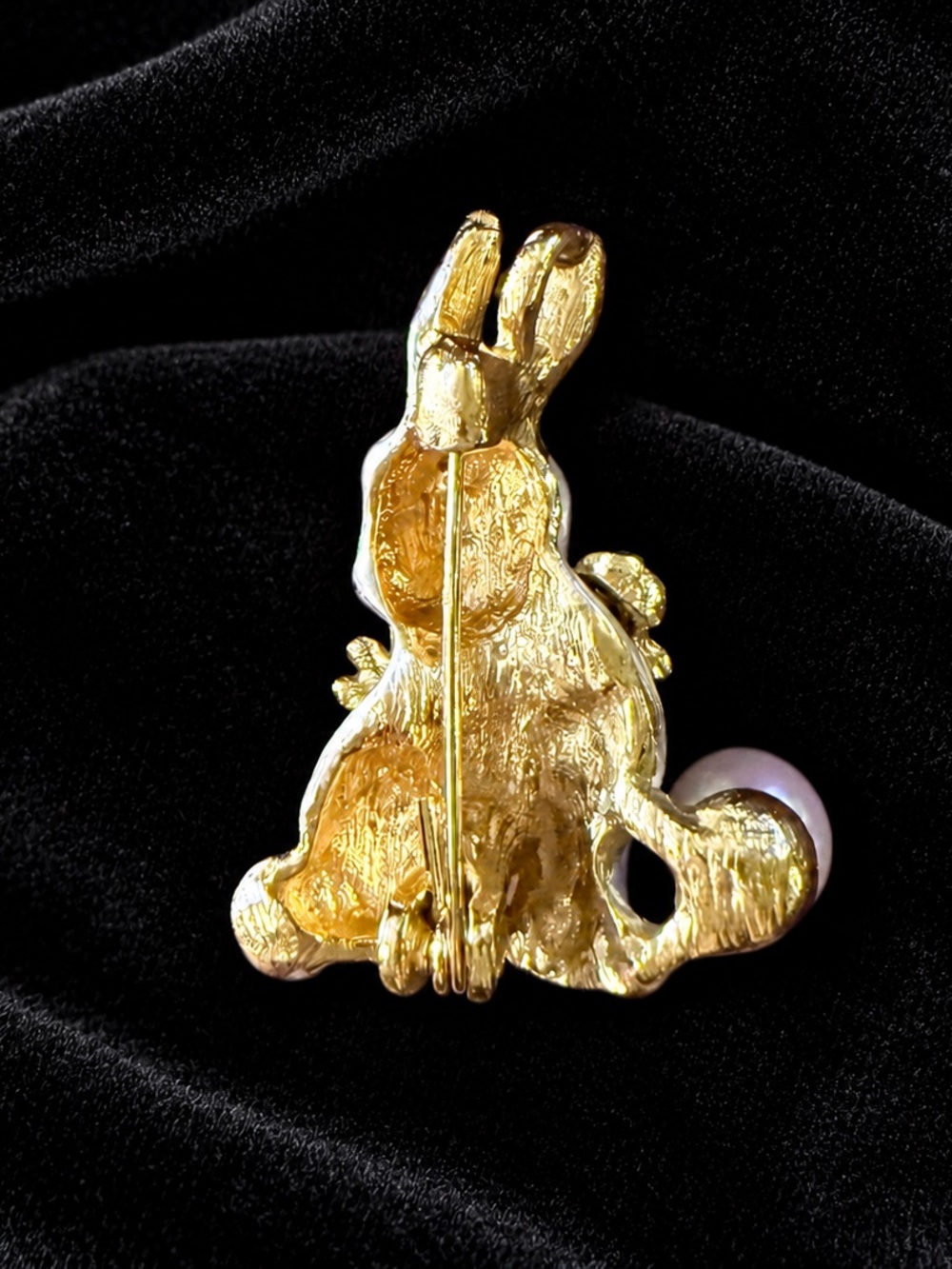 Silver Bunny Rabbit Brooch - Picture 4 of 4